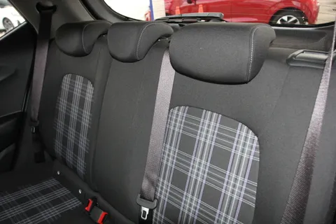 MV26WWS Hyundai i10 1.2 [79] Premium 5dr Auto [Nav] Thumbnail #11