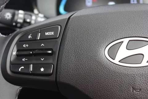 MV26WWS Hyundai i10 1.2 [79] Premium 5dr Auto [Nav] Thumbnail #19