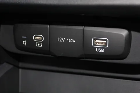 MV26WWS Hyundai i10 1.2 [79] Premium 5dr Auto [Nav] Thumbnail #25