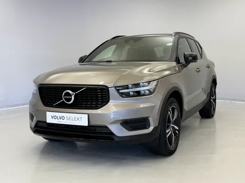 BT22DPY Volvo XC40 2.0 B4P R DESIGN 5dr AWD Auto [7 speed] Thumbnail #7