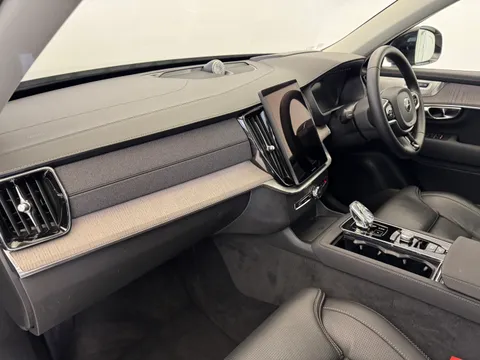 RF74XJA Volvo XC90 2.0 B5P Ultra Dark 5dr AWD Geartronic Thumbnail #9
