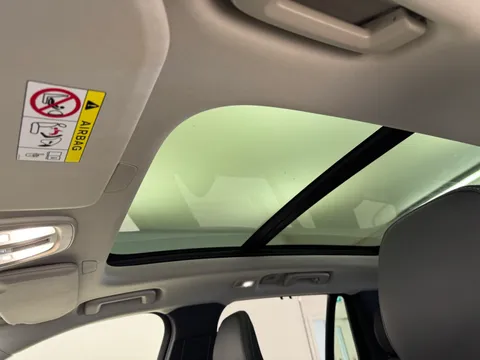 RF74XJA Volvo XC90 2.0 B5P Ultra Dark 5dr AWD Geartronic Thumbnail #24