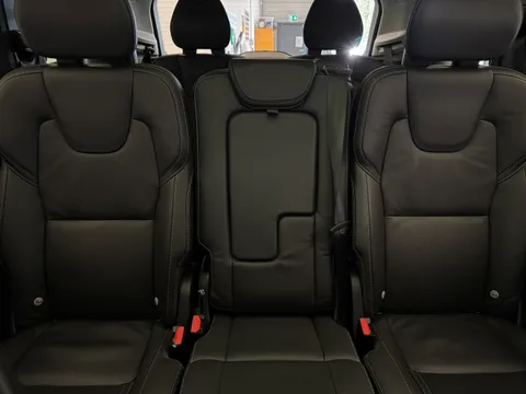RF74XJA Volvo XC90 2.0 B5P Ultra Dark 5dr AWD Geartronic Thumbnail #26