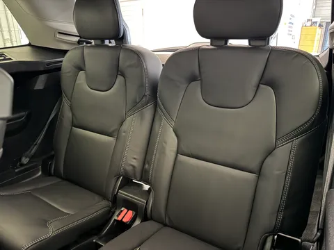 RF74XJA Volvo XC90 2.0 B5P Ultra Dark 5dr AWD Geartronic Thumbnail #34
