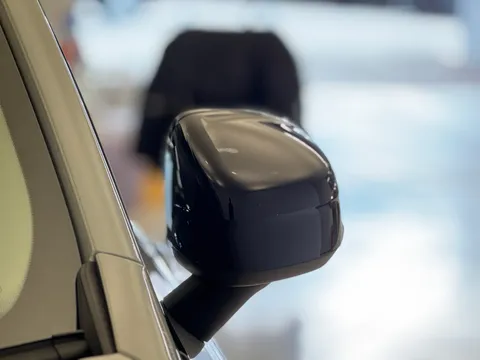 RF74XJA Volvo XC90 2.0 B5P Ultra Dark 5dr AWD Geartronic Thumbnail #42