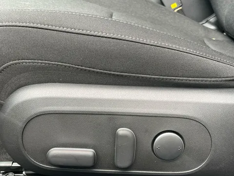 41 of 76 for Hyundai Ioniq 6 168kW Premium 77kWh 4dr Auto ⭐CAMERA⭐SENSORS⭐HEATED SEATS⭐