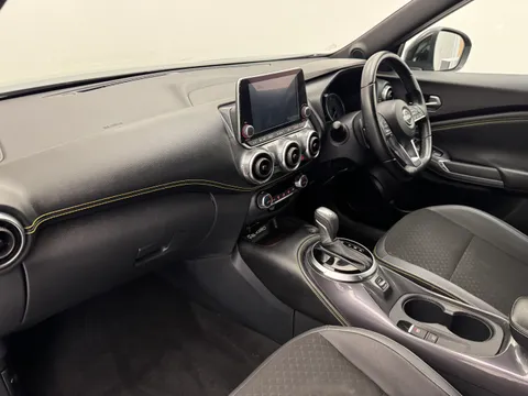 DN22AOG Nissan Juke 1.0 DiG-T 114 Kiiro 5dr DCT Thumbnail #14