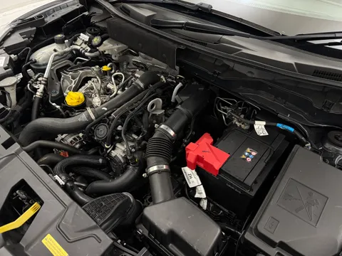 DN22AOG Nissan Juke 1.0 DiG-T 114 Kiiro 5dr DCT Thumbnail #29