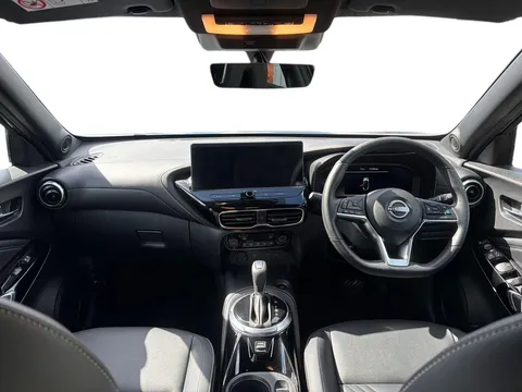 OW74YGU Nissan Juke 1.6 Hybrid Tekna 5dr Auto Thumbnail #12