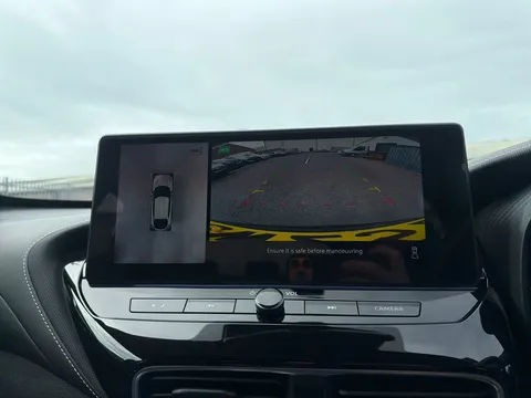 OW25EFT Nissan Juke 1.0 DiG-T Tekna 5dr Thumbnail #15