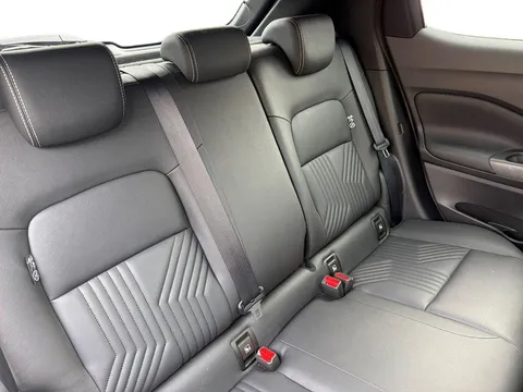 OW25EFT Nissan Juke 1.0 DiG-T Tekna 5dr Thumbnail #16