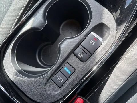 OW74YGU Nissan Juke 1.6 Hybrid Tekna 5dr Auto Thumbnail #27