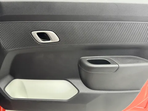 NA74XKT Dacia Spring 27kWh Extreme 65 48kW 5dr Auto Thumbnail #17