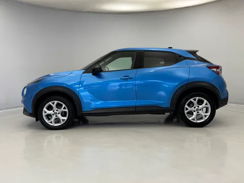 6 of 35 for NISSAN JUKE 1.0 DiG-T N-Connecta 5dr