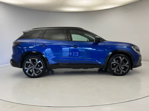 YO73LWX Renault Austral E-Tech FHEV Techno Esprit Alpine 5dr Auto Thumbnail #5