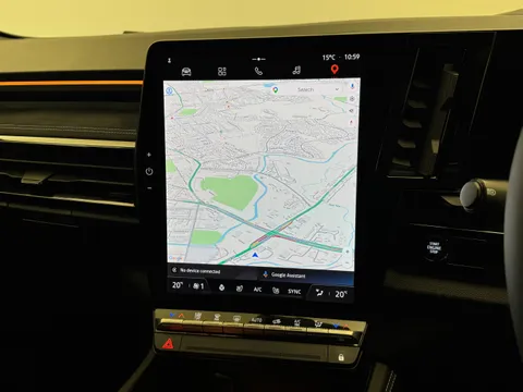 YO73LWX Renault Austral E-Tech FHEV Techno Esprit Alpine 5dr Auto Thumbnail #21