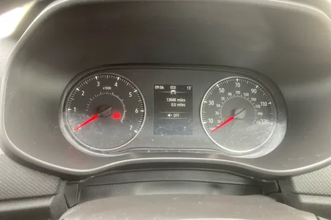 NA22DFG Dacia Sandero 1.0 Tce Essential 5dr Thumbnail #12