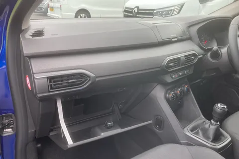 NA22DFG Dacia Sandero 1.0 Tce Essential 5dr Thumbnail #24