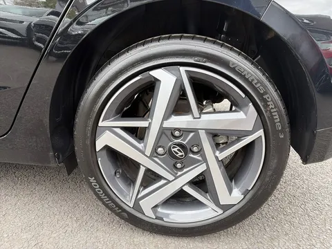 EA25YXP Hyundai i20 1.0T GDi Premium 5dr DCT Thumbnail #30