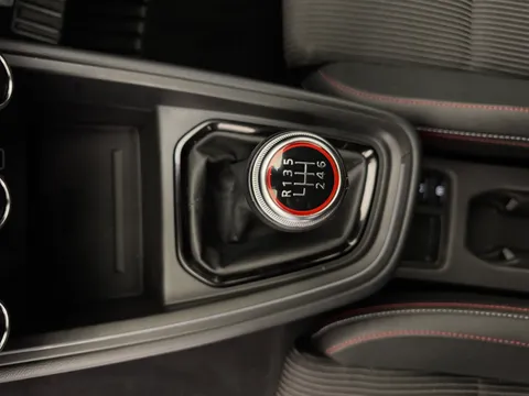 DY73TZW Renault Clio 1.0 TCe 90 RS Line 5dr Thumbnail #15