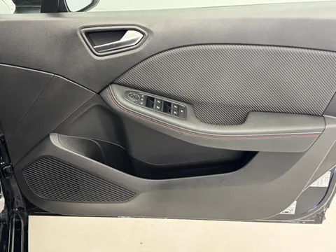 DY73TZW Renault Clio 1.0 TCe 90 RS Line 5dr Thumbnail #17