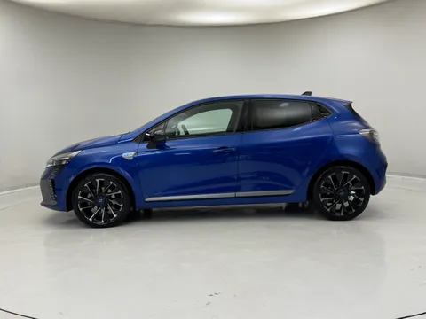 DN73JCX Renault Clio 1.6 E-TECH full hybrid 145 Esprit Alpine 5dr Auto Thumbnail #4