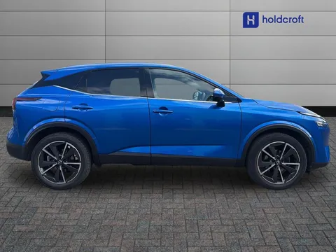 HF72XWP Nissan Qashqai 1.3 DiG-T MH 158 Tekna 5dr Xtronic Thumbnail #3