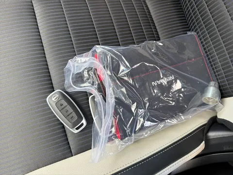 HF72XWP Nissan Qashqai 1.3 DiG-T MH 158 Tekna 5dr Xtronic Thumbnail #21