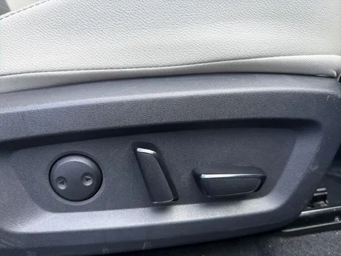 HF72XWP Nissan Qashqai 1.3 DiG-T MH 158 Tekna 5dr Xtronic Thumbnail #23