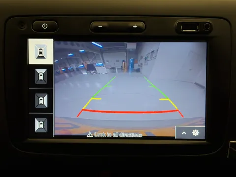 DY21YBB Dacia Duster 1.3 TCe 130 Prestige 5dr Thumbnail #11