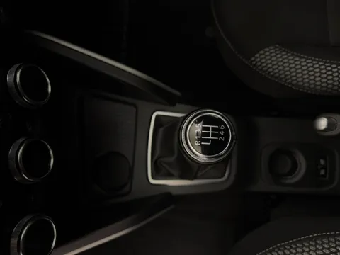 DY21YBB Dacia Duster 1.3 TCe 130 Prestige 5dr Thumbnail #17