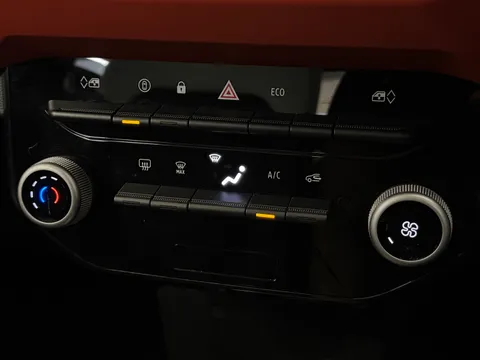 YE25LUB Dacia Spring 27kWh Expression 45 33kW 5dr Auto Thumbnail #21