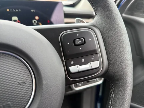 DE75VZZ SEAT Leon 2.0 TDI 184 FR 5dr DSG Thumbnail #20