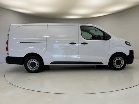 MC22JKE Citroën Dispatch 1000 1.5 BlueHDi 100 Van Enterprise Pro Thumbnail #15