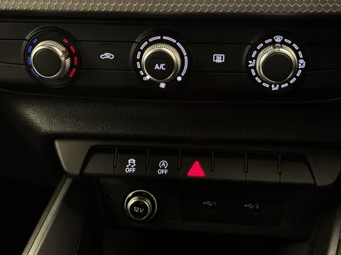 BL23KZF Audi A1 25 TFSI S Line 5dr Thumbnail #25