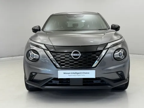 DG72FYH Nissan Juke 1.6 Hybrid Tekna 5dr Auto Thumbnail #3