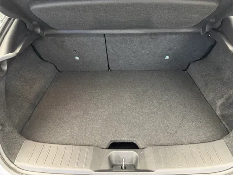 DG72FYH Nissan Juke 1.6 Hybrid Tekna 5dr Auto Thumbnail #10