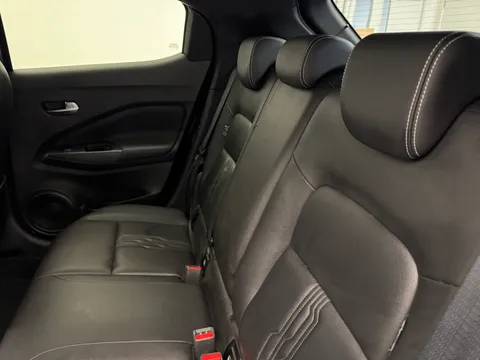 DG72FYH Nissan Juke 1.6 Hybrid Tekna 5dr Auto Thumbnail #11