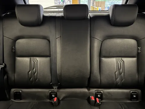 DG72FYH Nissan Juke 1.6 Hybrid Tekna 5dr Auto Thumbnail #17