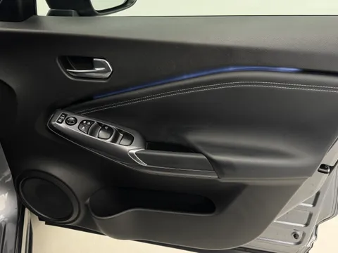 DG72FYH Nissan Juke 1.6 Hybrid Tekna 5dr Auto Thumbnail #18