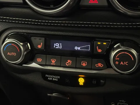 DG72FYH Nissan Juke 1.6 Hybrid Tekna 5dr Auto Thumbnail #26