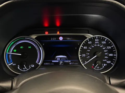 DG72FYH Nissan Juke 1.6 Hybrid Tekna 5dr Auto Thumbnail #28