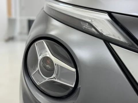 DG72FYH Nissan Juke 1.6 Hybrid Tekna 5dr Auto Thumbnail #32