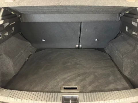 BK75LDY Renault Austral E-Tech Full Hybrid Techno 5dr Auto Thumbnail #9