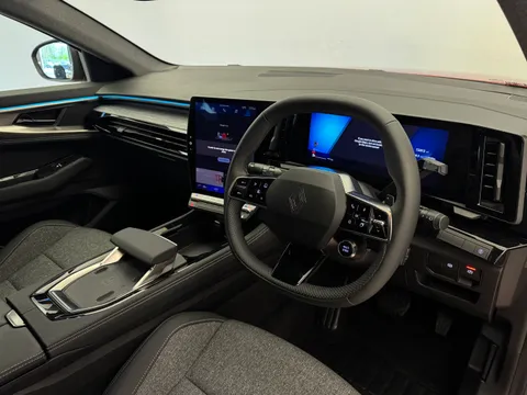 BK75LDY Renault Austral E-Tech Full Hybrid Techno 5dr Auto Thumbnail #18