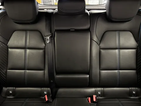 21 of 31 for Renault ARKANA 1.6 E-Tech FHEV 145 Esprit Alpine 5dr Auto