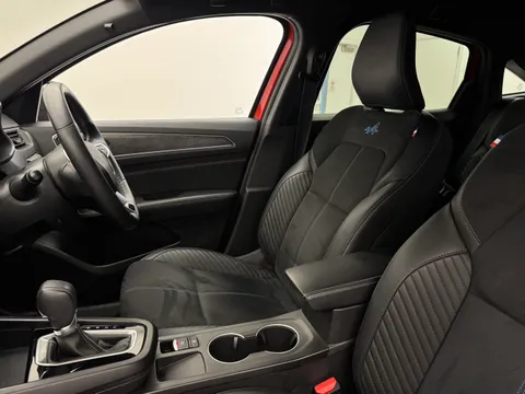 26 of 31 for Renault ARKANA 1.6 E-Tech FHEV 145 Esprit Alpine 5dr Auto