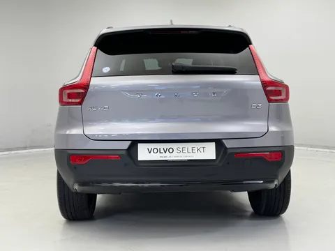 OV75ULP Volvo XC40 2.0 B3P Plus Dark 5dr Auto Thumbnail #7
