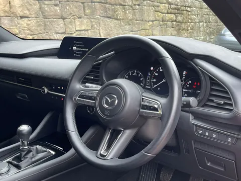 MD23RJX Mazda Mazda3 2.0 e-Skyactiv G MHEV Sport Lux 5dr Thumbnail #16