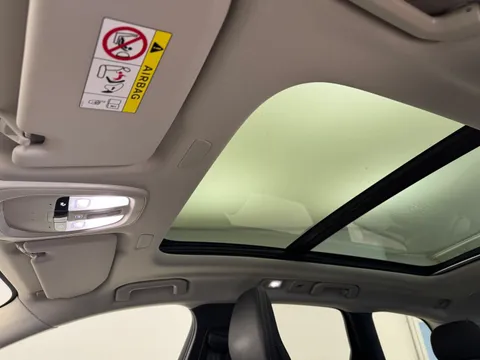 OY75LJK Volvo XC60 2.0 B5P Ultra Dark 5dr AWD Geartronic Thumbnail #23